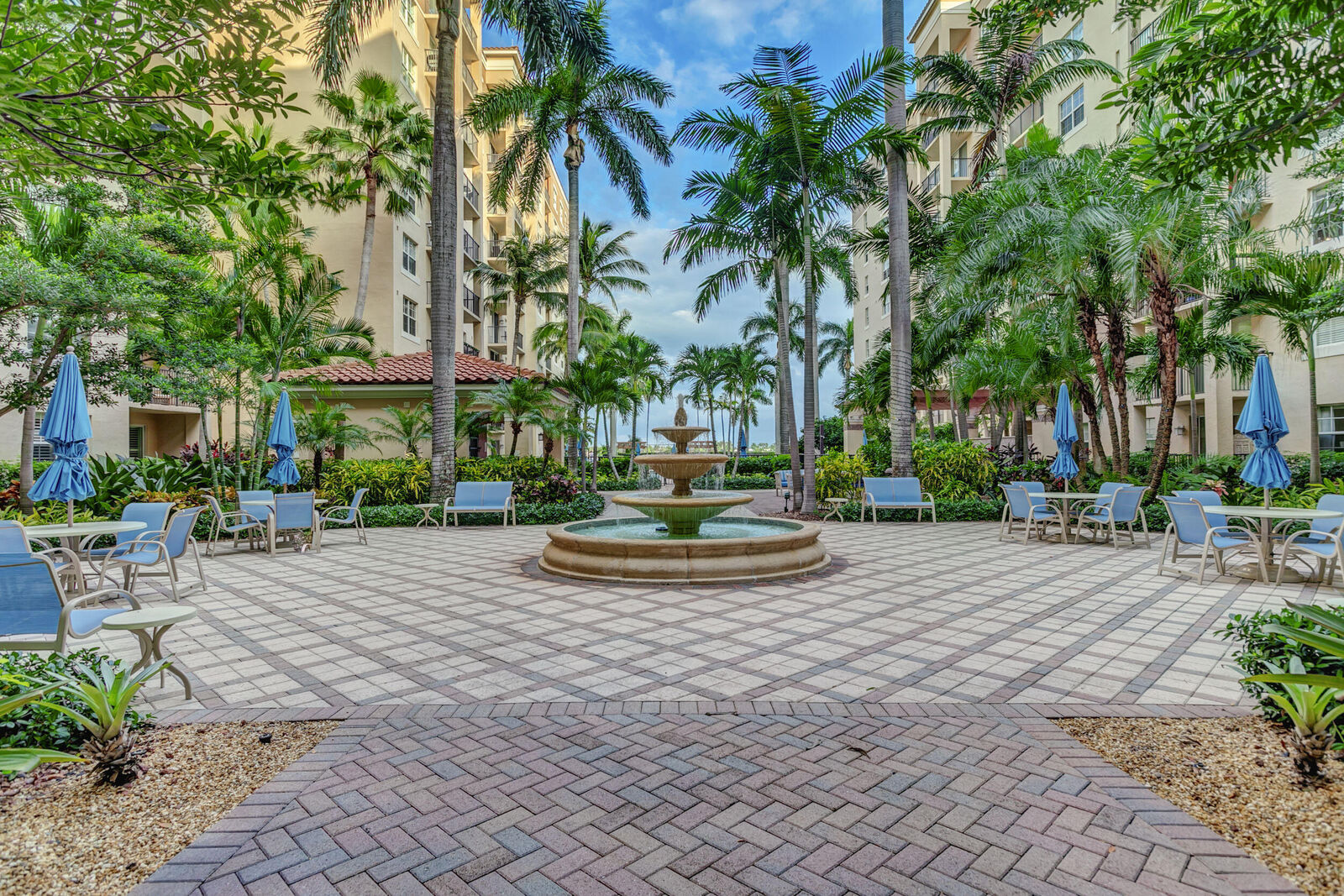 Property Photo: 1803 N Flagler Drive 203 FL 33407