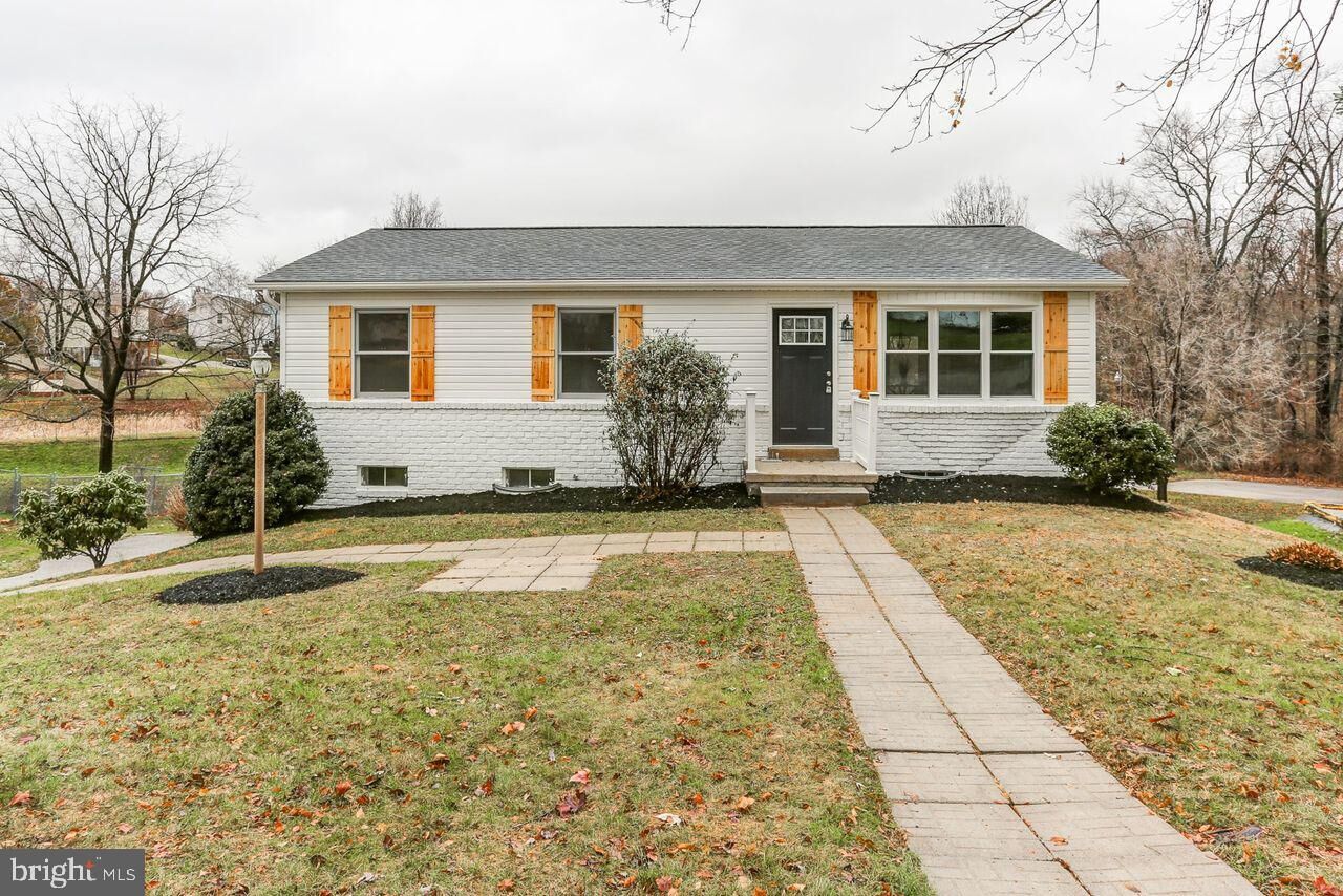 Property Photo:  54 Arlene Drive  PA 17331