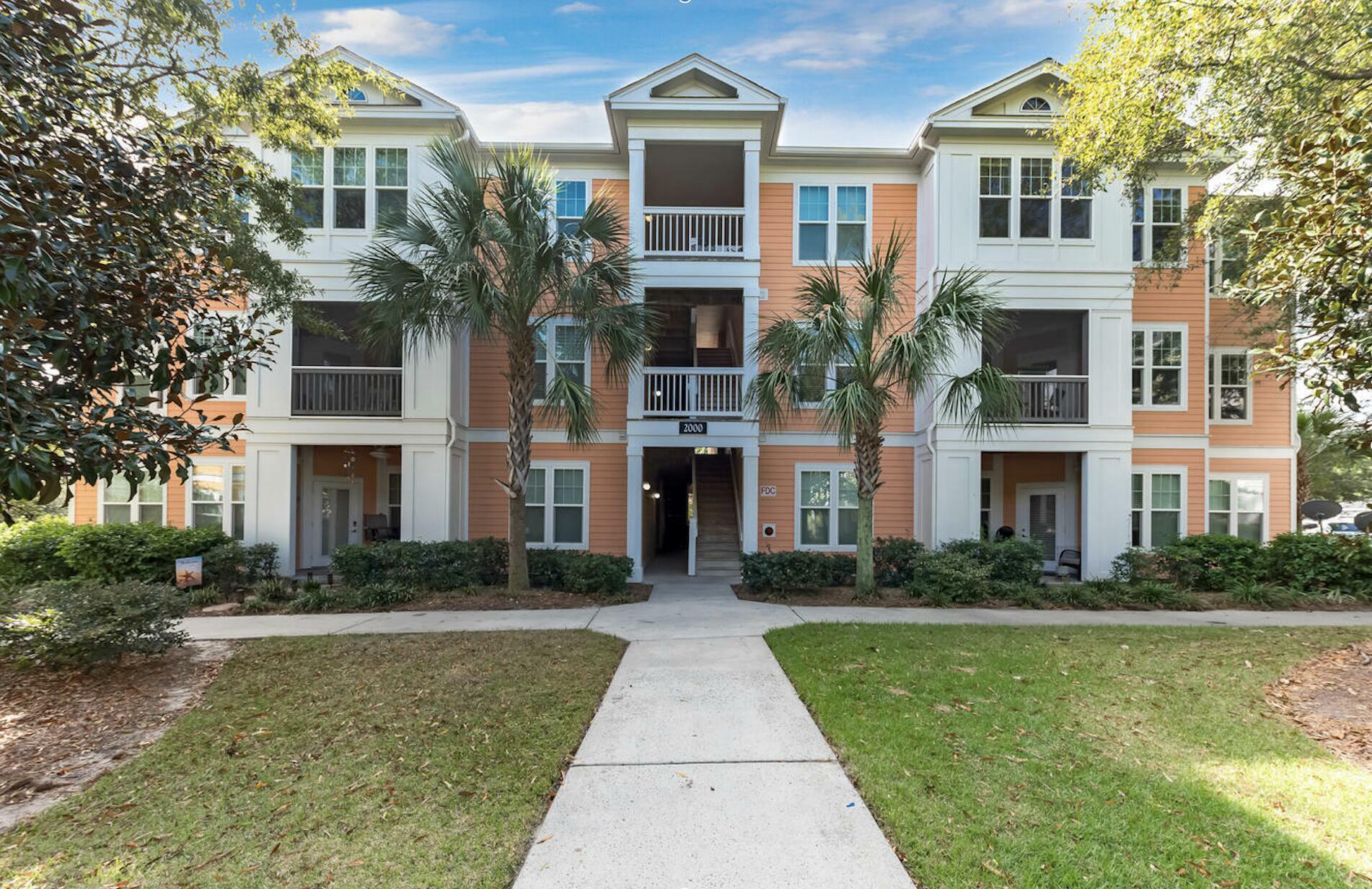 Property Photo: 2022 Chatelain Way SC 29464
