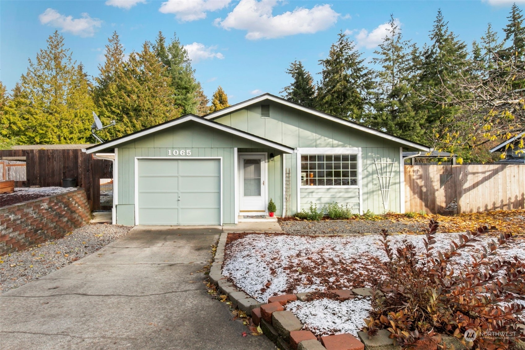 Property Photo: 1065 Megan Court E WA 98366