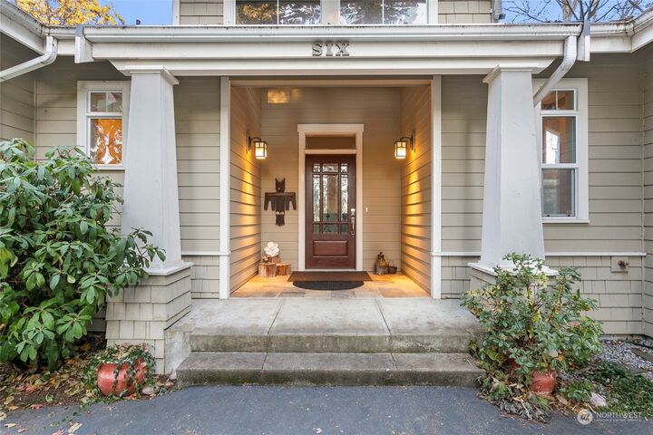 Property Photo:  6 Shorewood Drive  WA 98225 
