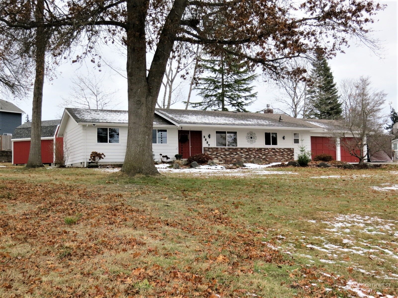 Property Photo:  3227  71st Avenue NE  WA 98270 