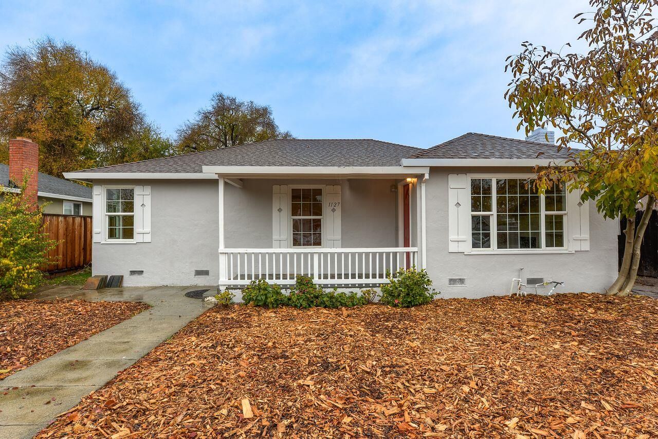 Property Photo:  1127 Berkeley Avenue  CA 94025 