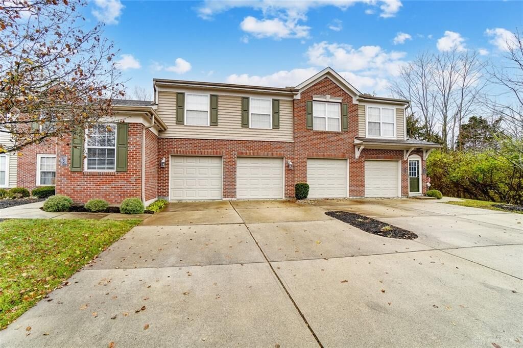 Property Photo: 1519 Windwillow Trace OH 45039