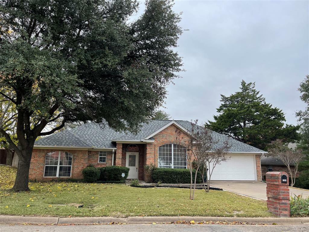 Property Photo:  706 Craig Street  TX 76645 