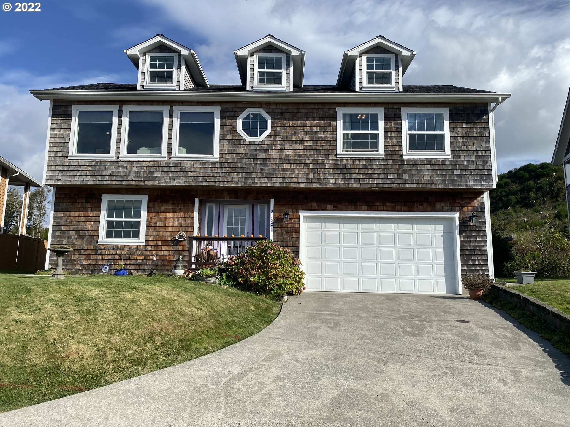 2150 Skyline Dr  Seaside OR 97138 photo