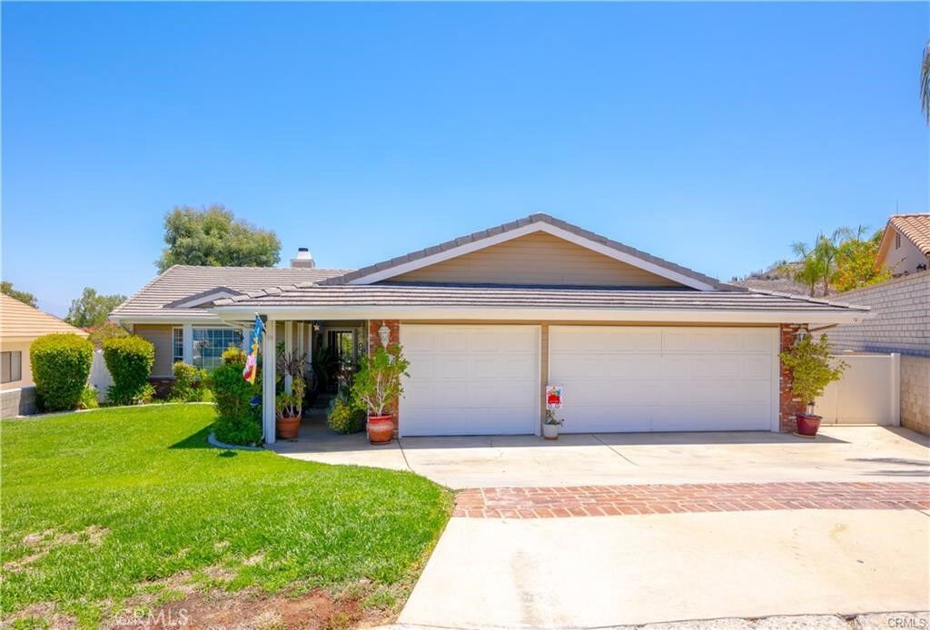 Property Photo:  23316 Running Bear Circle  CA 92587 