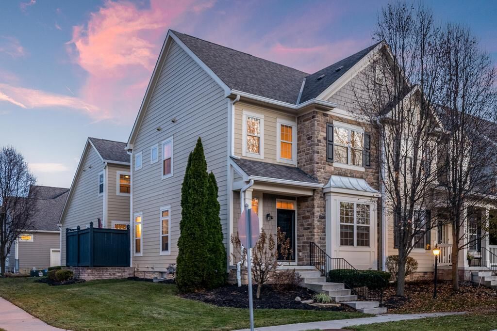 Property Photo: 4260 Hobbs Landing W Drive OH 43017