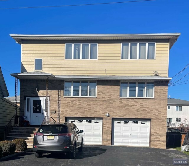 Property Photo:  37 Franklin Avenue 2nd Floor  NJ 07026 