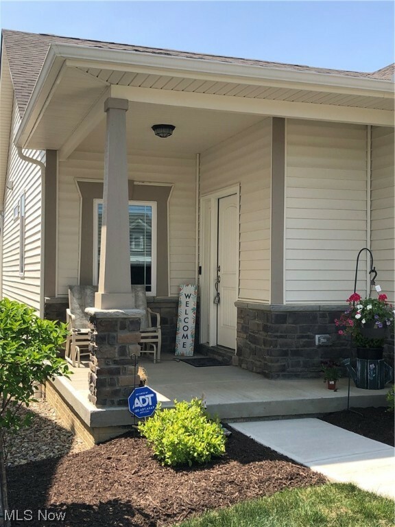 22097 Olde Creek Trail  Strongsville OH 44149 photo