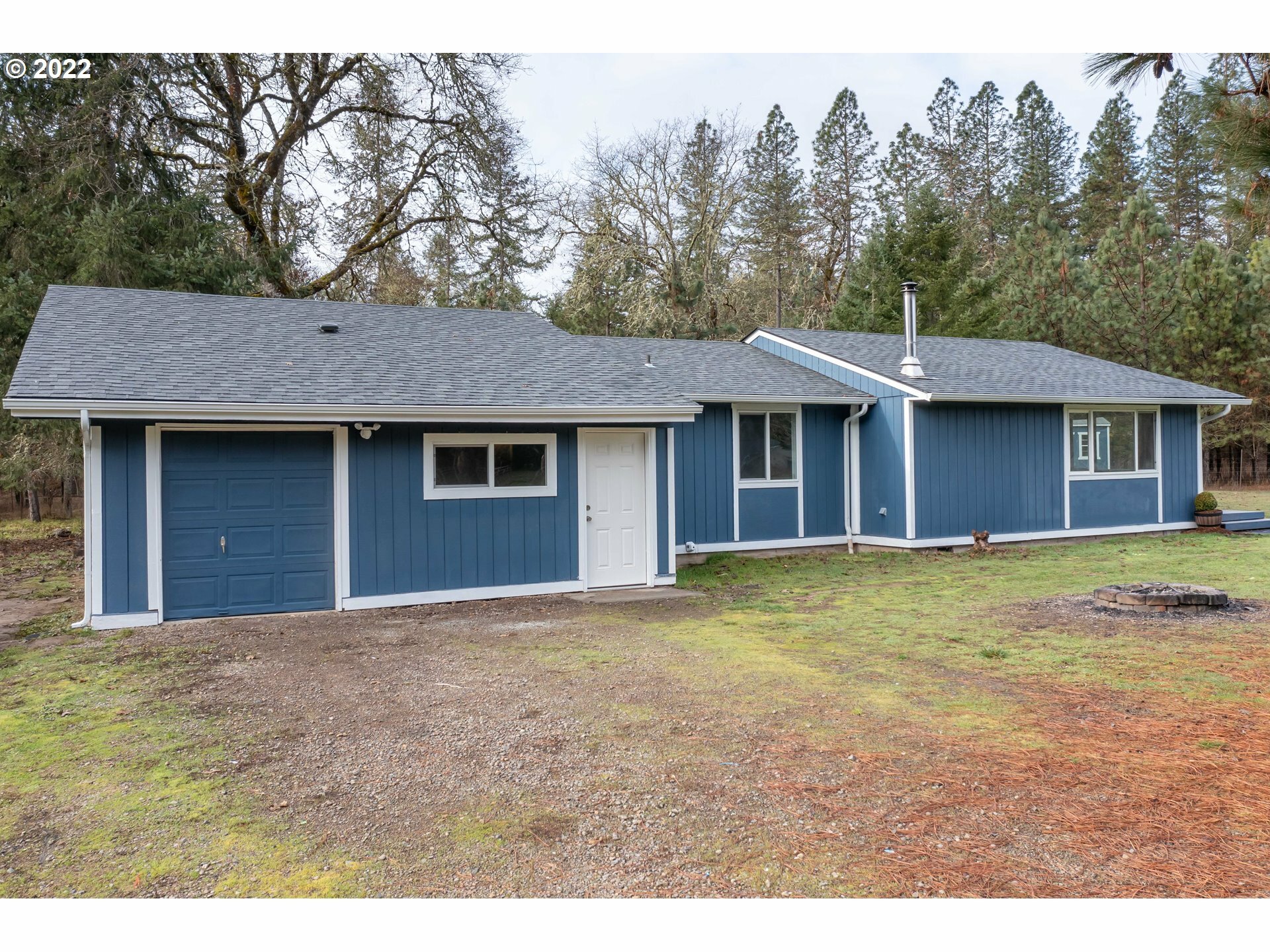 Property Photo:  25420 Perkins Rd  OR 97487 