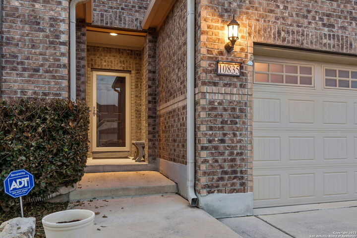 Property Photo: 10835 Red Sage TX 78023