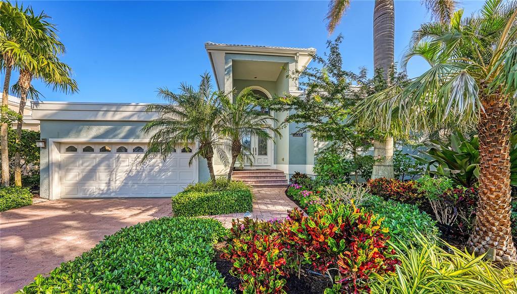 Property Photo: 3482 Mistletoe Lane FL 34228