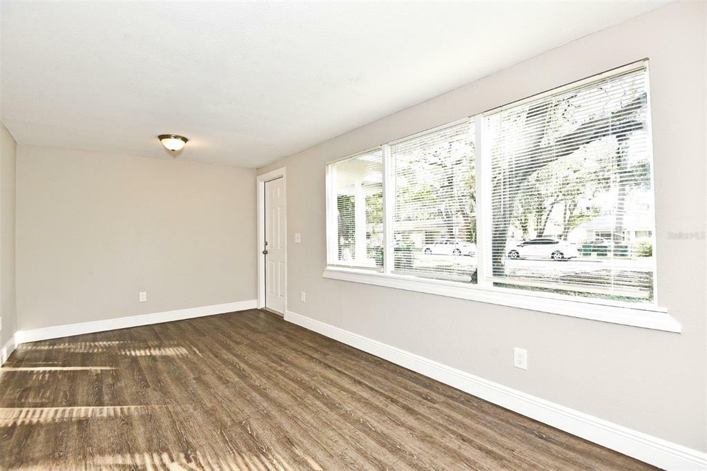 Property Photo: 317 E Palmetto Avenue FL 32750