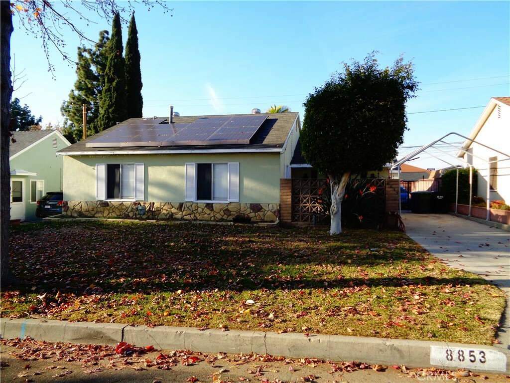 Property Photo: 8853 Calmosa Avenue CA 90605