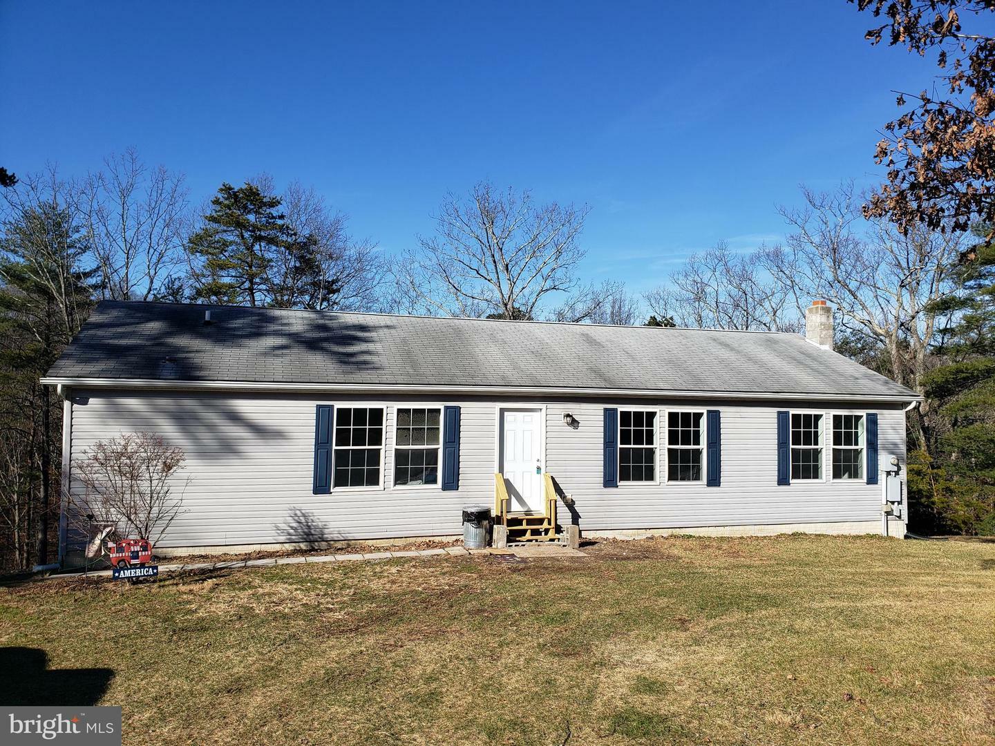 Property Photo:  471 Oak Forest Lane  WV 25411 