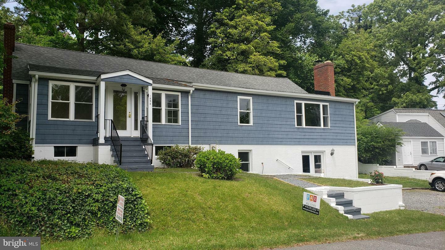 Property Photo: 1554 Flag Harbor Blvd N MD 20685