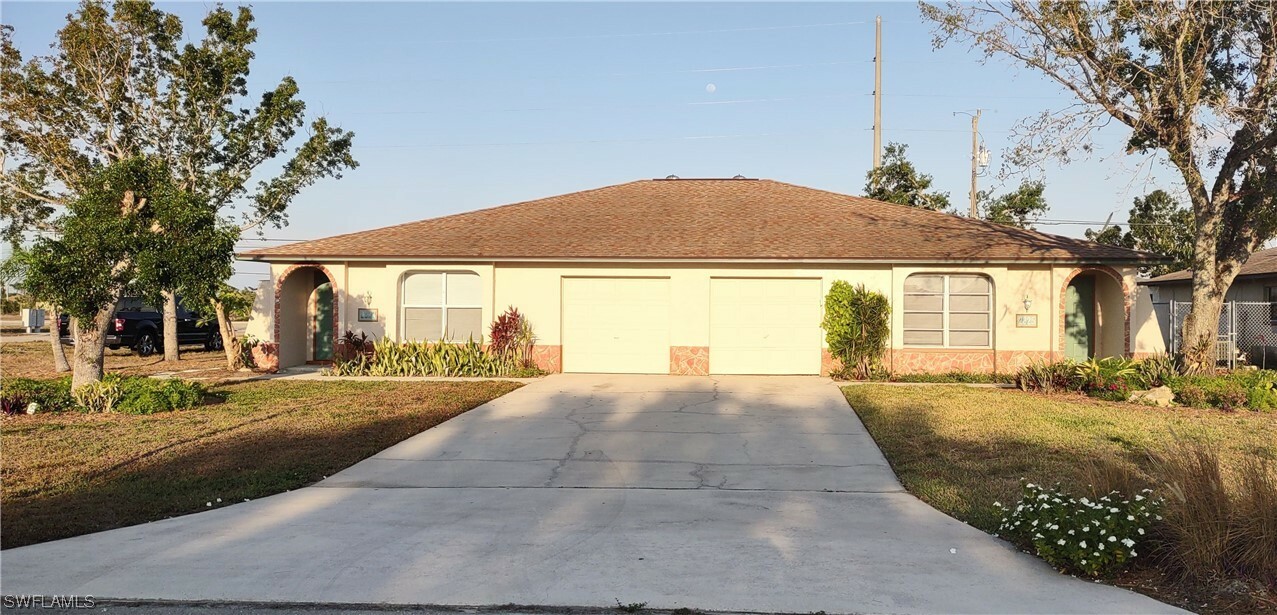 2823-2825 SW Santa Barbara Place  Cape Coral FL 33914 photo