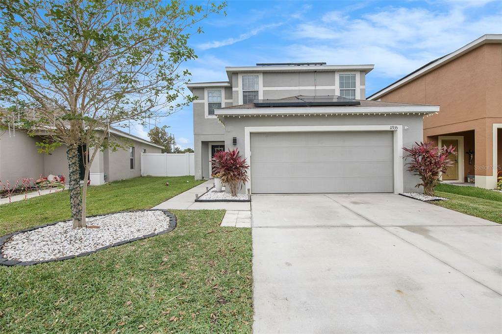 Property Photo: 11935 Grand Kempston Drive FL 33534
