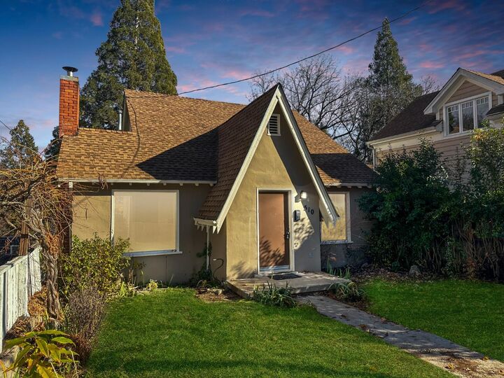 510 Main Street  Nevada City CA 95959 photo