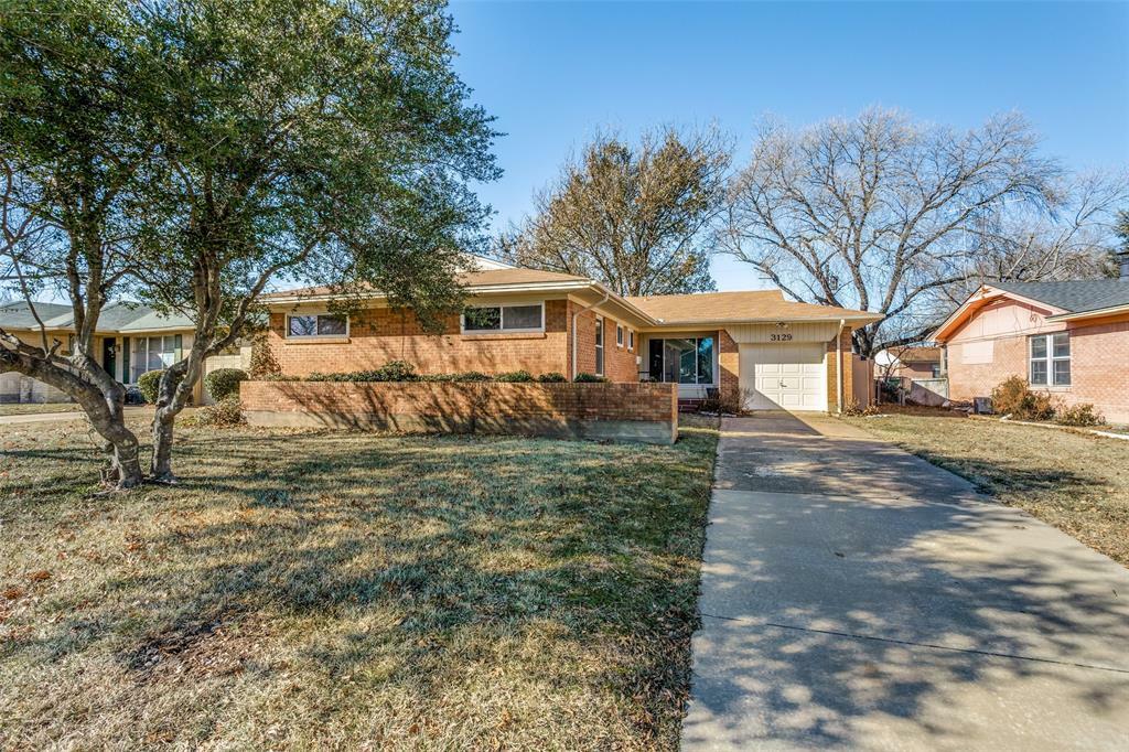 Property Photo:  3129 Old Orchard Road  TX 75041 