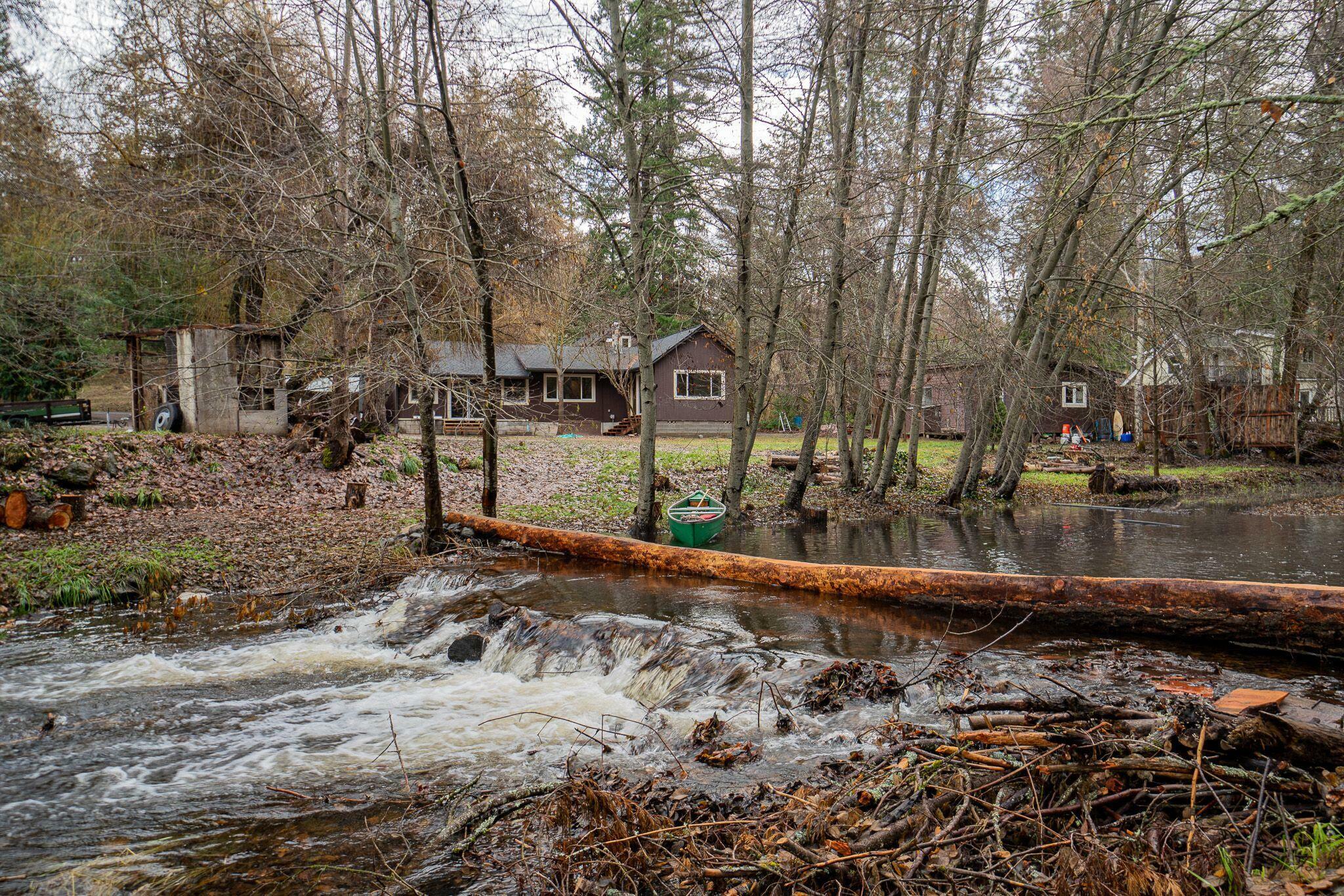 Property Photo: 3356 Little Applegate Road OR 97530