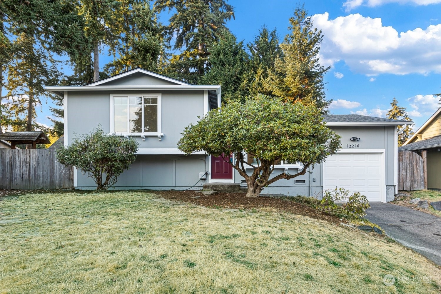 Property Photo:  12214 NE 136th Place  WA 98034 