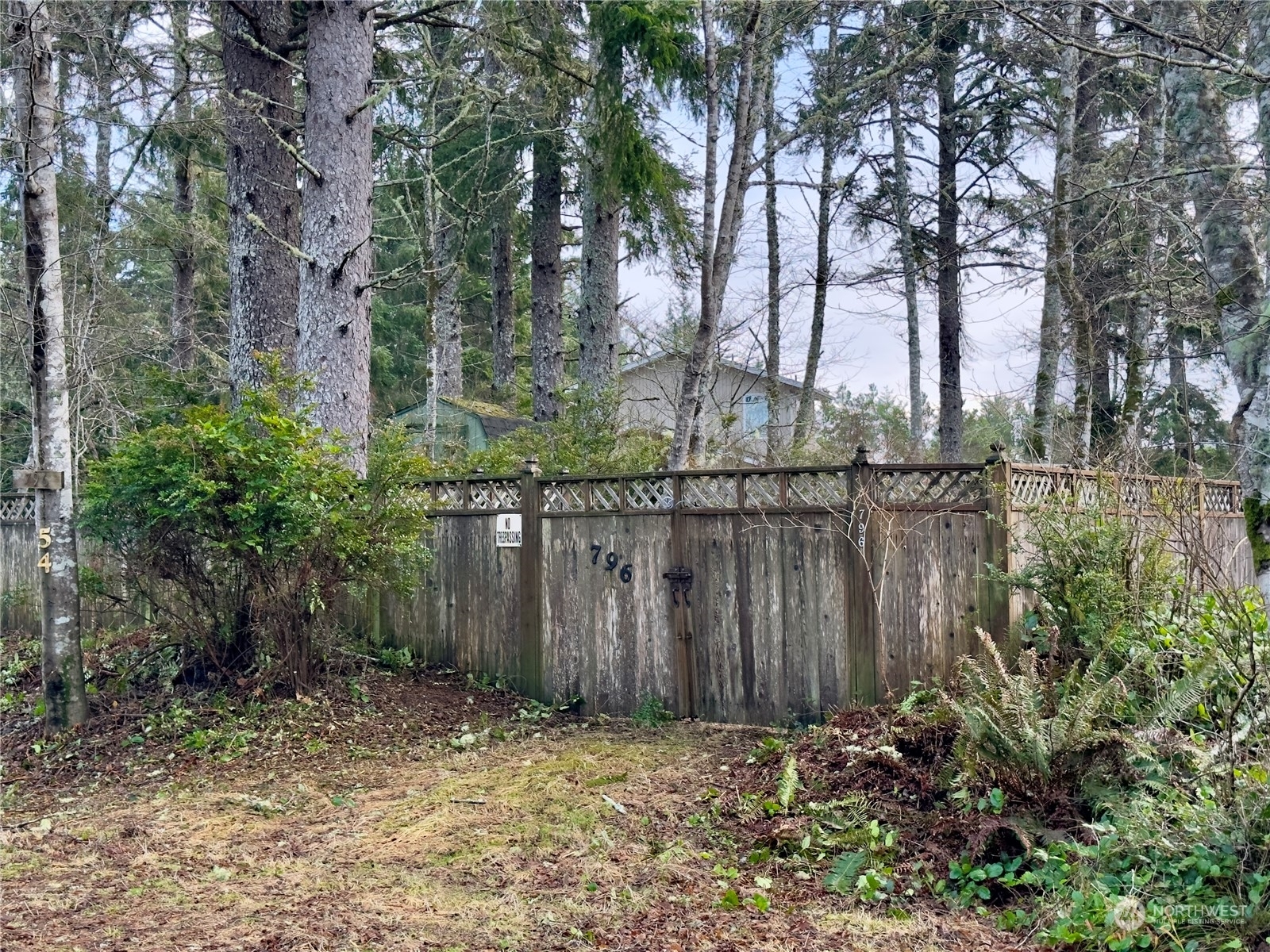 Property Photo:  796 Wakina Loop SE  WA 98569 