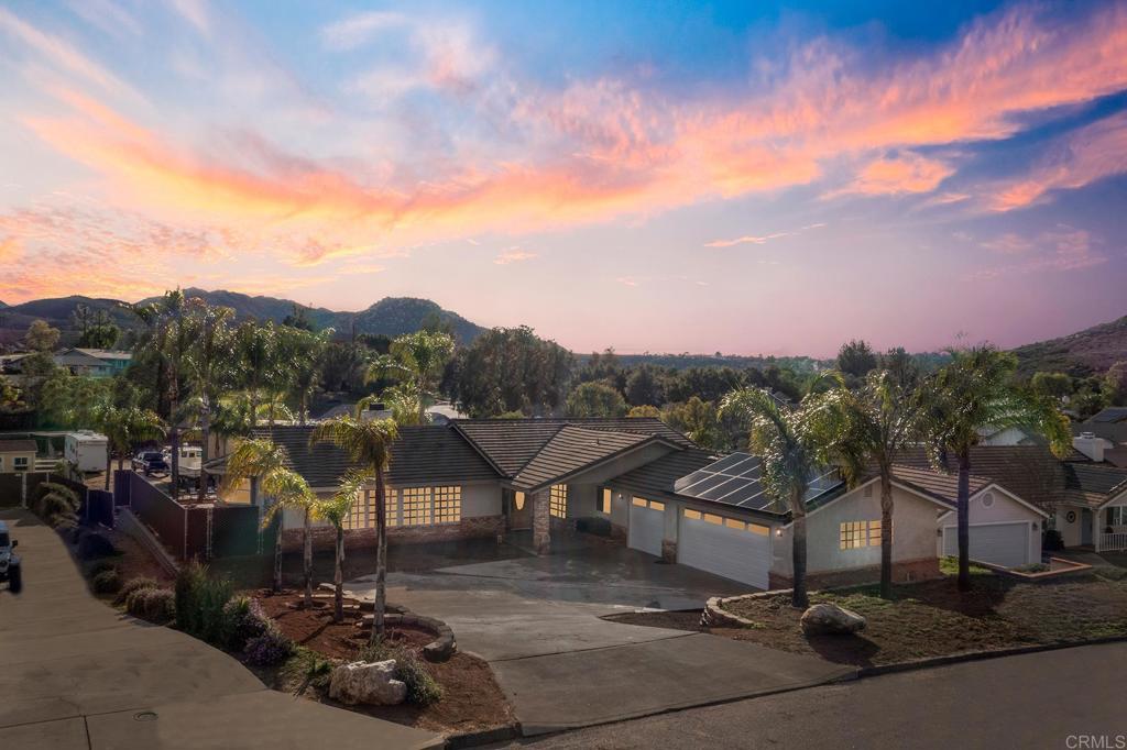 24827 Abalar Way  Ramona CA 92065 photo
