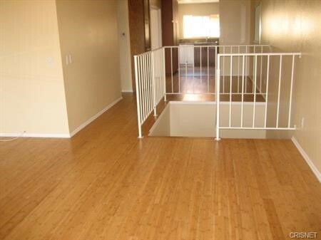 Property Photo:  19561 Rinaldi Street 13  CA 91326 