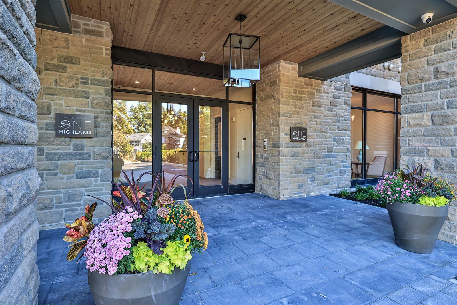 Property Photo: 1 Highland Avenue KY 41075