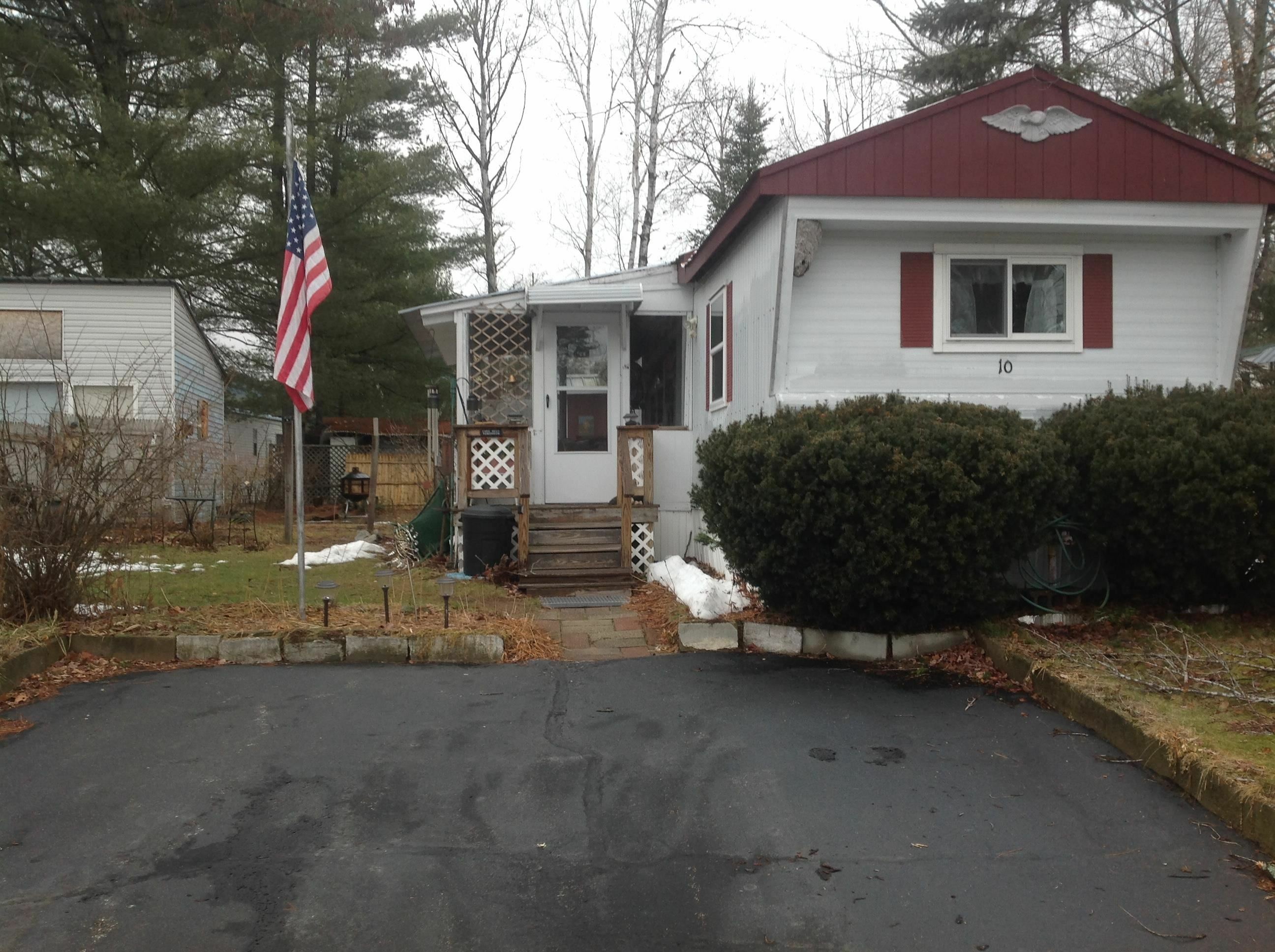 Property Photo: 10 Pilgrim Lane NH 03814