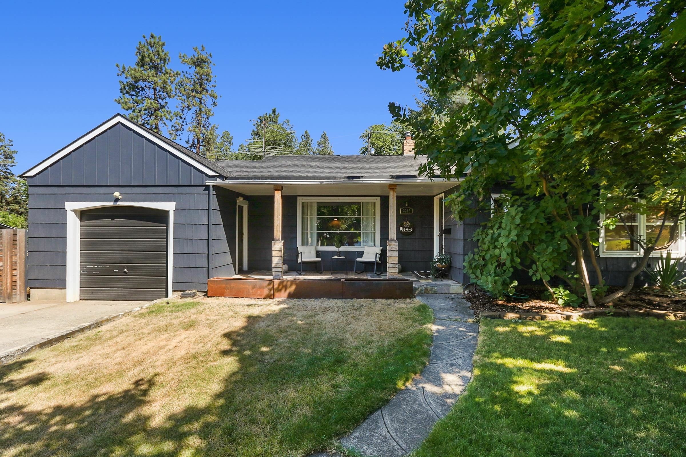 Property Photo:  3216 W Hoffman Ave  WA 99205 