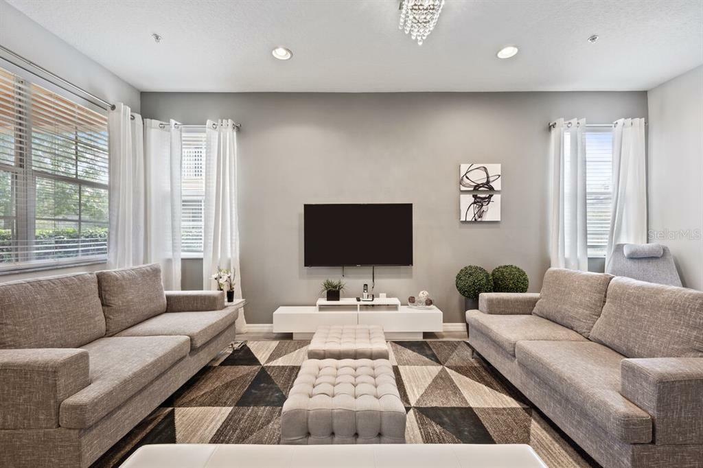 Property Photo: 869 Assembly Court FL 34747