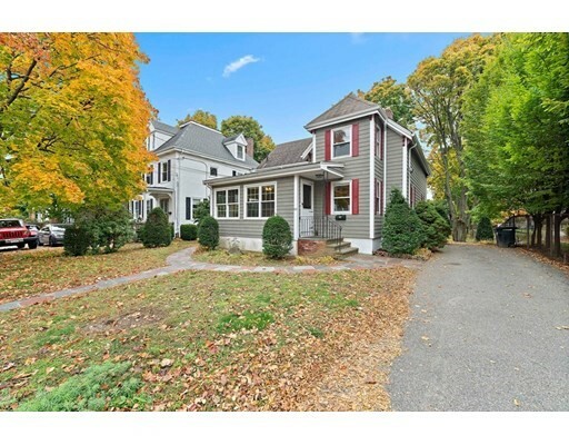 Property Photo:  52 Pond St  MA 02451 