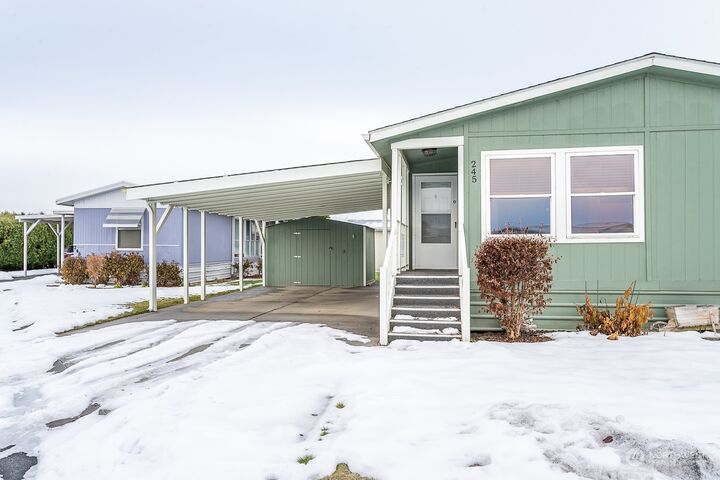 Property Photo: 2240 W Broadway Avenue 245 WA 98837