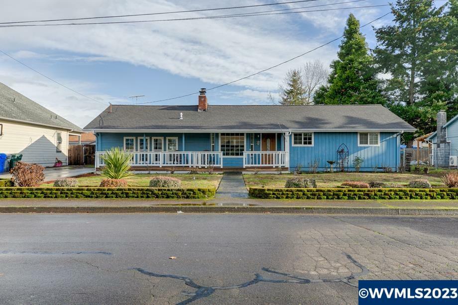 Property Photo:  486  Tierra Ct NE  OR 97301 