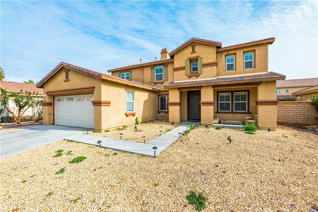 Property Photo:  1060 Saltbush Lane  CA 92545 