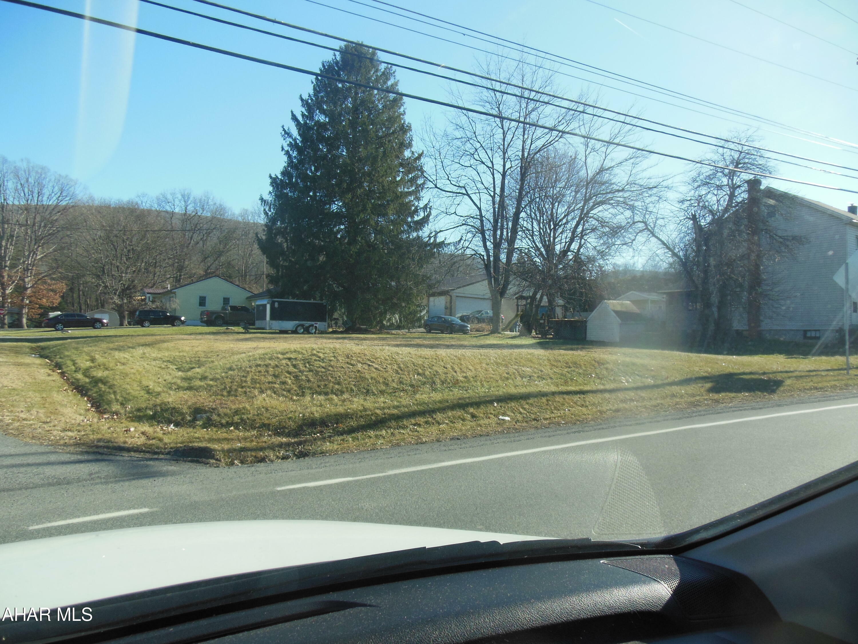 Property Photo: 1209 E Pleasant Valley Boulevard PA 16602
