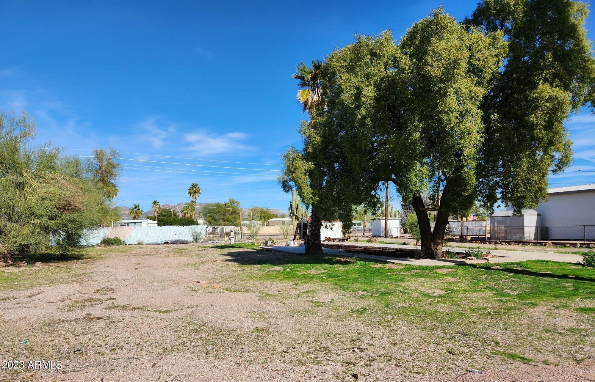 Property Photo:  2720 W Cholla Street 7  AZ 85120 