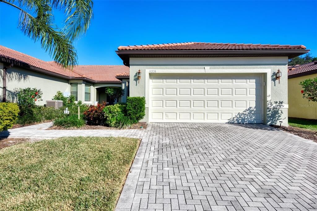 Property Photo:  11228 Batello Drive  FL 34292 