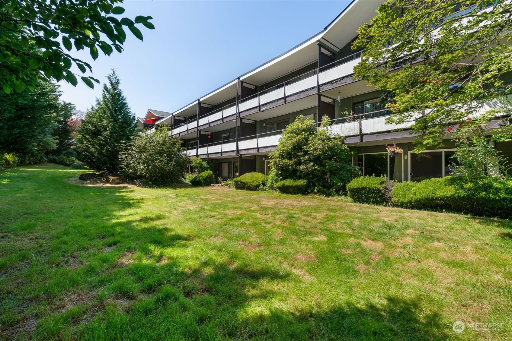 7924 212th Street SW 205  Edmonds WA 98026 photo