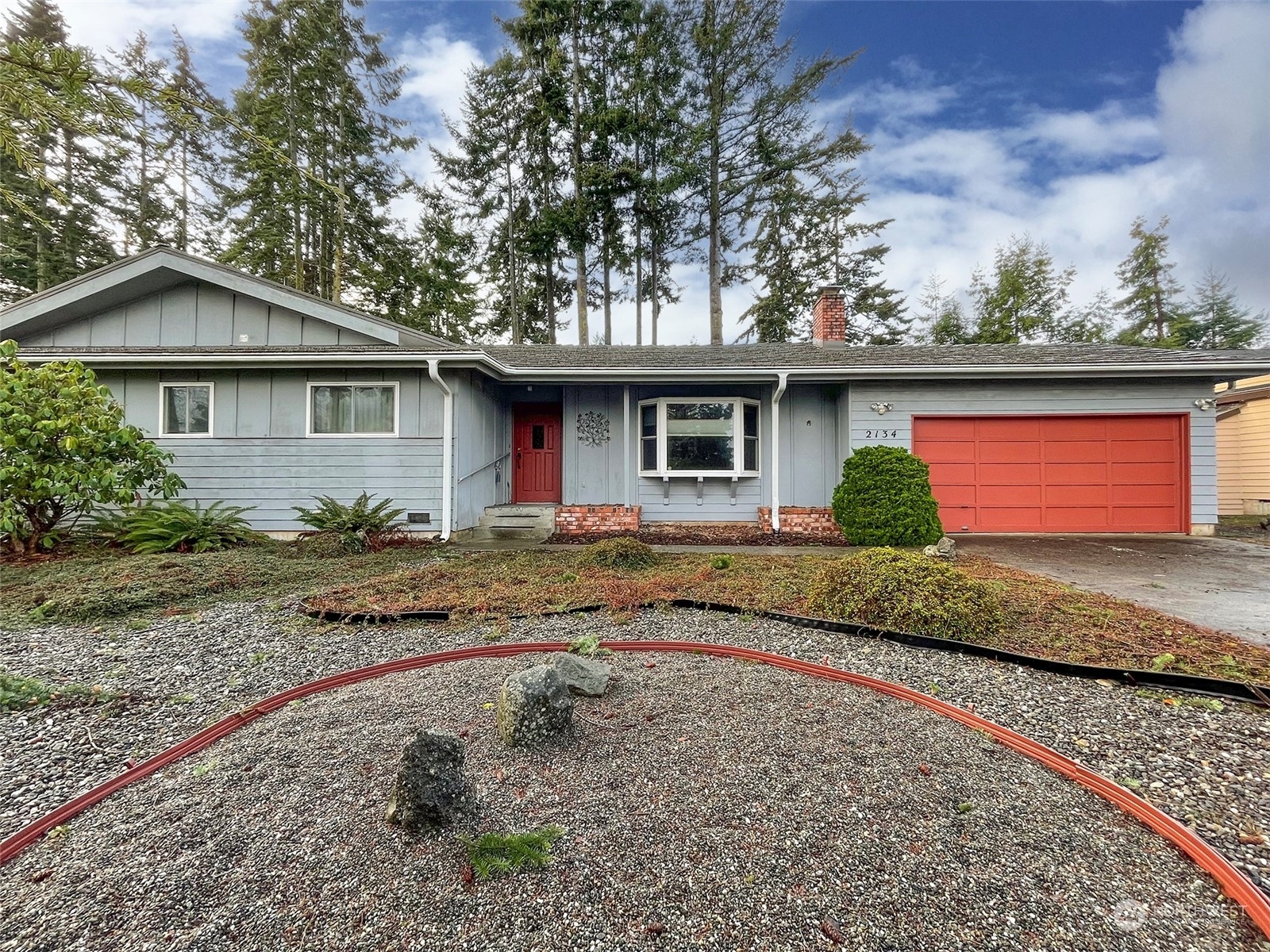 Property Photo:  2134 W 6th Street  WA 98363 