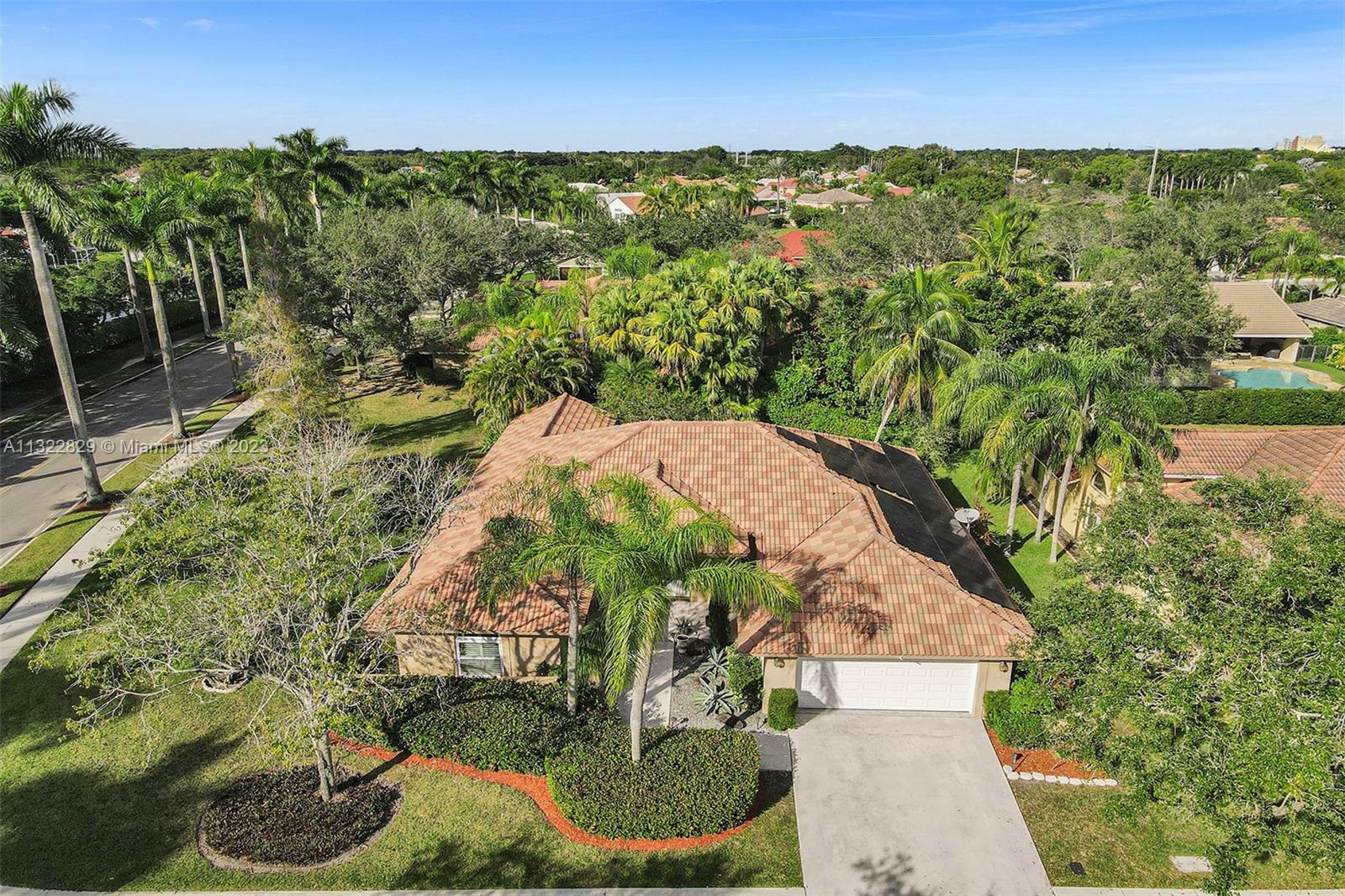 Property Photo:  789 Bowman Ct  FL 33326 