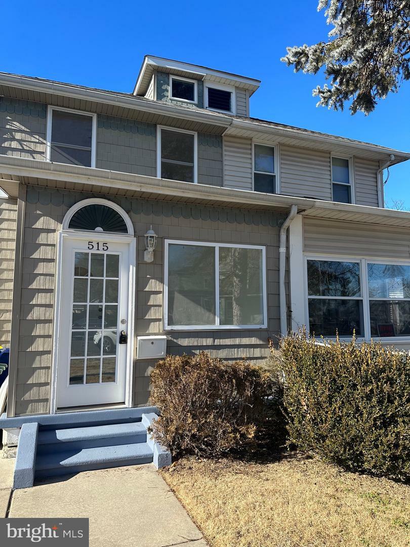 Property Photo:  515 Union Avenue  NJ 08075 