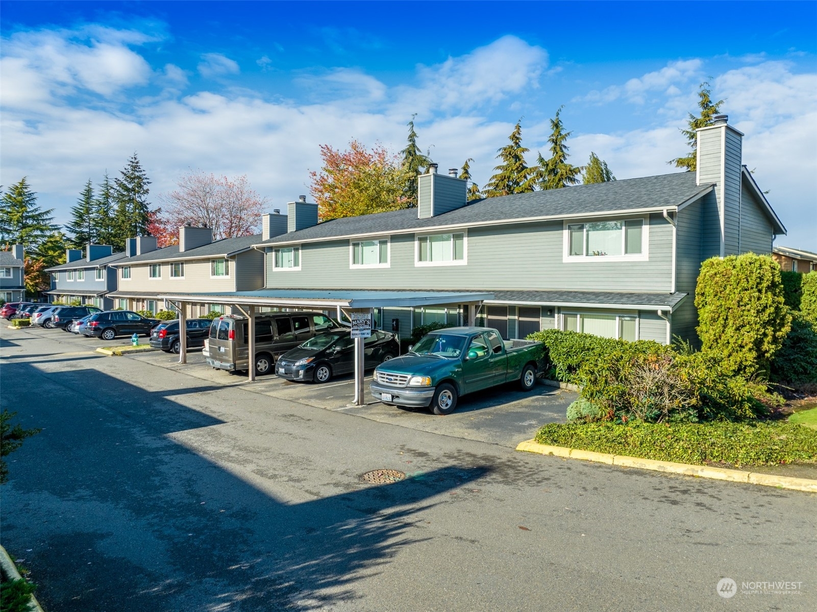 Property Photo:  21902 - 21918 64th Avenue W  WA 98043 