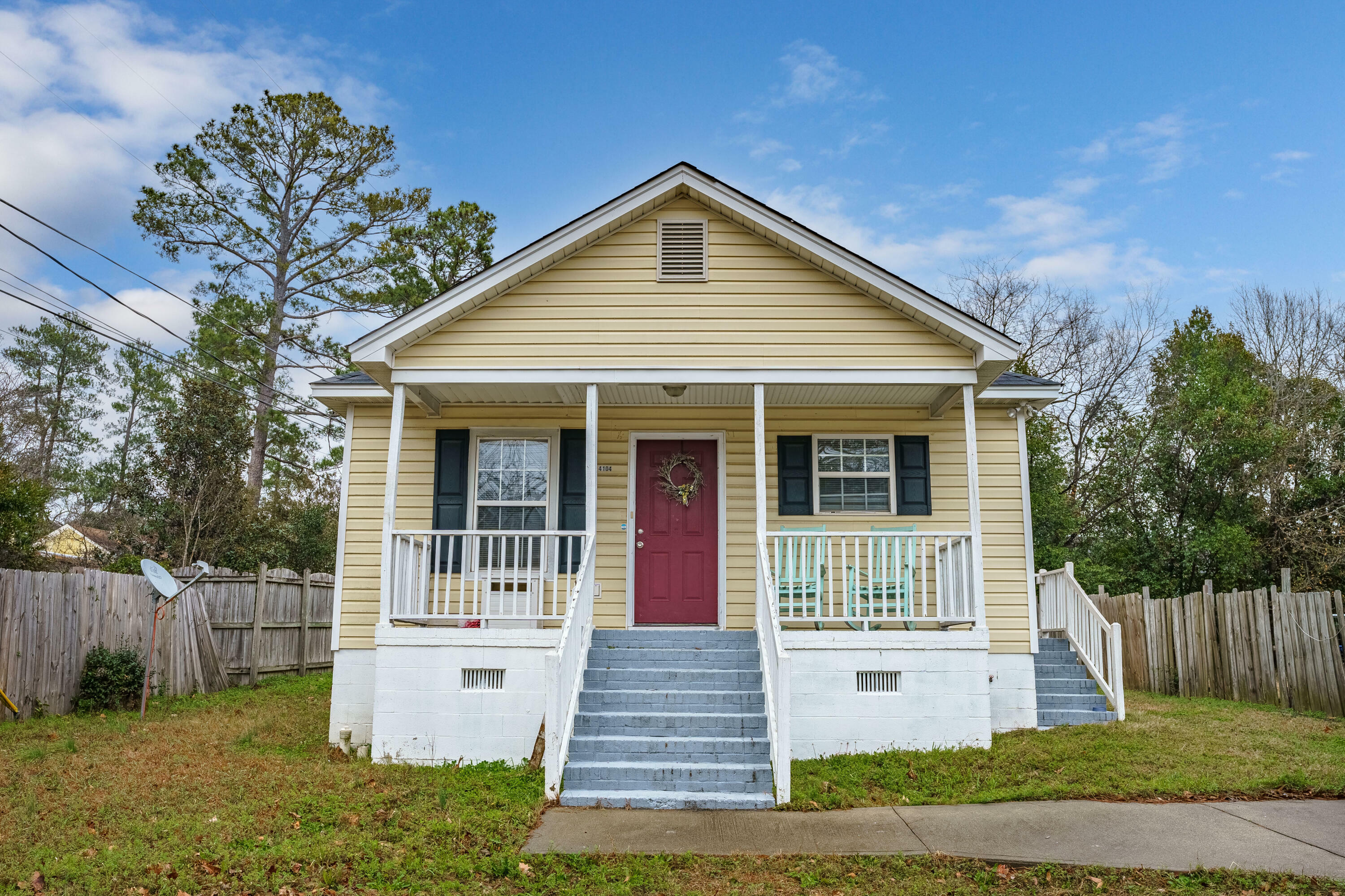 Property Photo:  4104 Ridgewood Avenue  SC 29203 