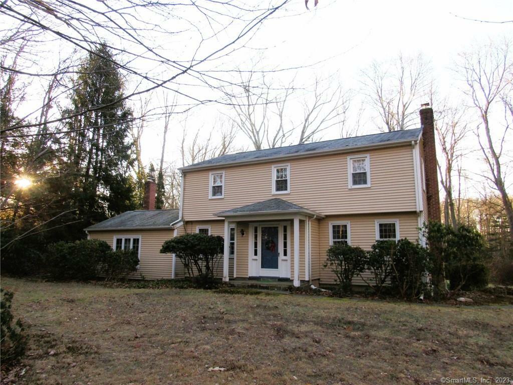 Property Photo:  16 Saunders Hollow Road  CT 06371 
