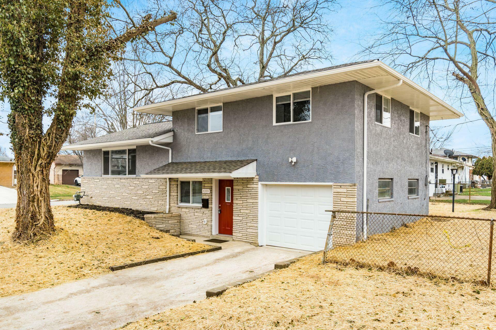 Property Photo: 4289 Astor Avenue OH 43227