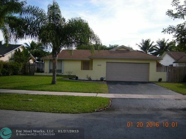 Property Photo:  4920 NW 85th Ave  FL 33351 